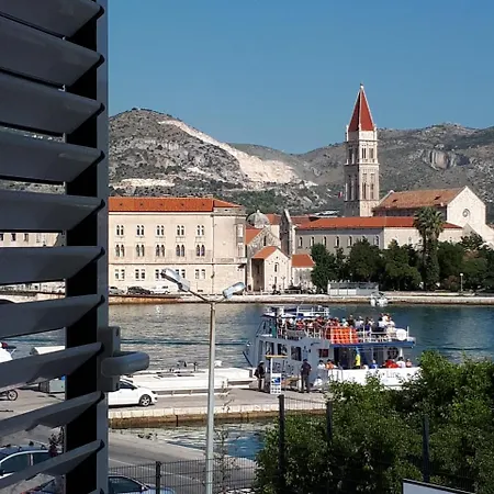 Alexante Gostinjska kuća 4*