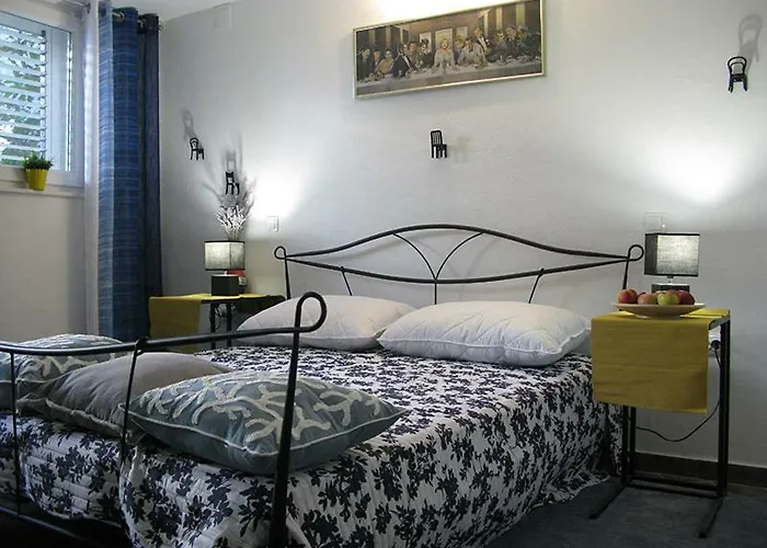 Alexante Πανσιόν 4*